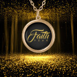 Faith over Fear Guld and Black Guldpläterat Halsband<br><div class="desc">Visuell ordlek textdesign med den första raden i ett starkt, vackert teckensnitt som skrivs med fet stil ovanför den andra raden med brev med litet brett avstånd. Behålla det inspirerande talesättet "Faith over Fear" för en gåva av uppmuntran, eller använda textmallen för att skapa ett nytt inspirerande citat. Redigera om...</div>