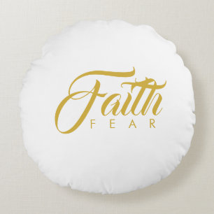 Faith over Fear Guld and White Rund Kudde
