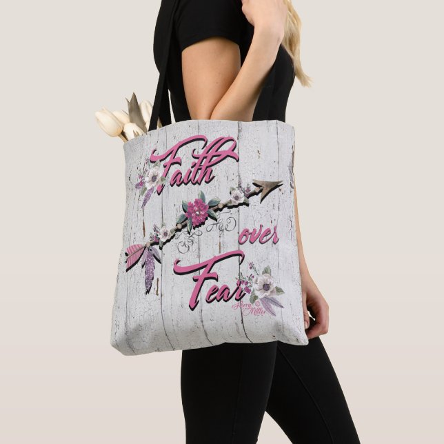 Faith over Fear Tote Bag Tygkasse (Närbild)