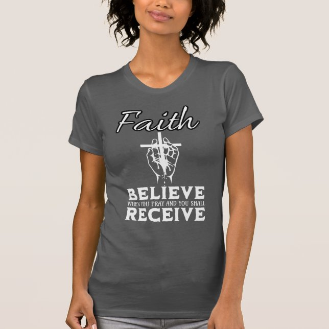Faith Tro Modern Mörk Grått T Shirt (Framsida)