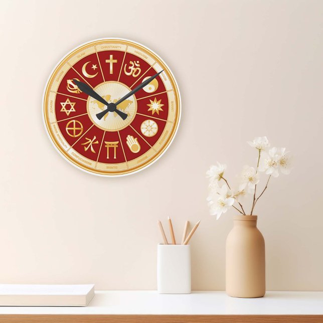 Faith-världen Rund Klocka (World of Faith Clock. Gold symbols of international religions surround a world map. )