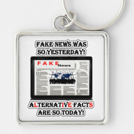 Fake News & Alternative Facts Premium Sq Keychain Fyrkantig Silverfärgad Nyckelring