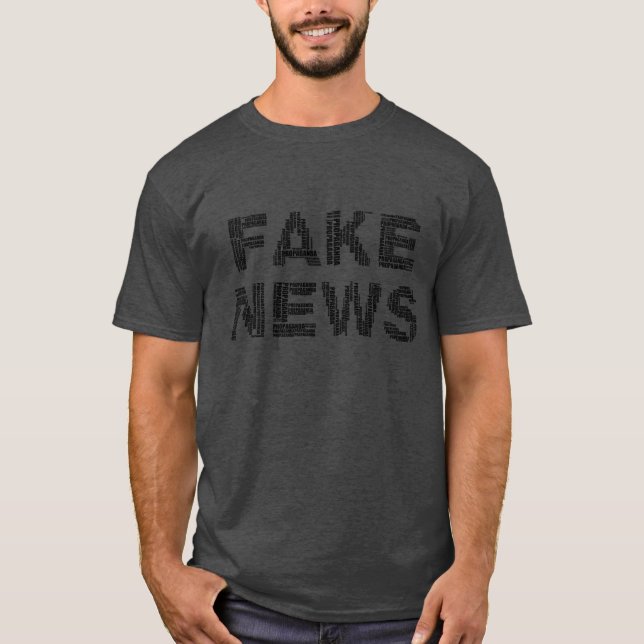 Fake News Propaganda Ord Art Påstående  T Shirt (Framsida)
