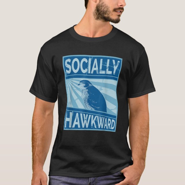 Falcon Hawk Socially Hawkward T Shirt (Framsida)