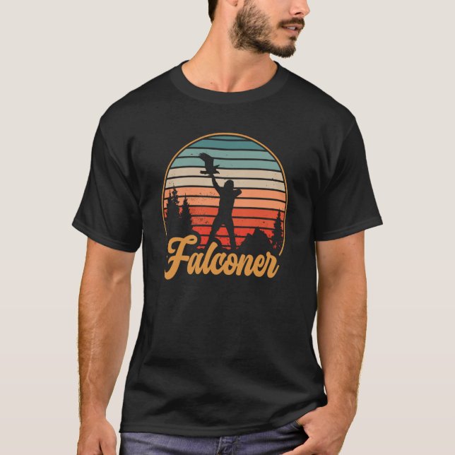 Falconer Retro Sunset Falconry T Shirt (Framsida)