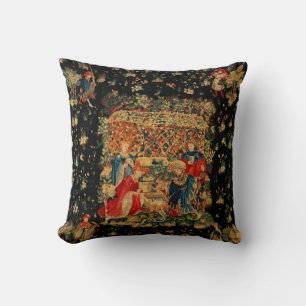 FALCONS BATH Red Blue Antique Medieval Tapestry Kudde