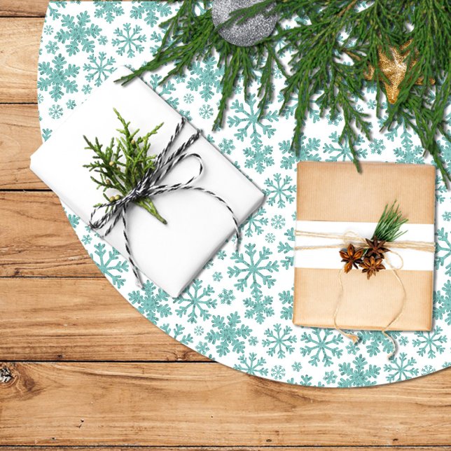 Falda para árbol de navidad, diseño copos nieve julgransmatta borstad polyester (Skapare uppladdad)