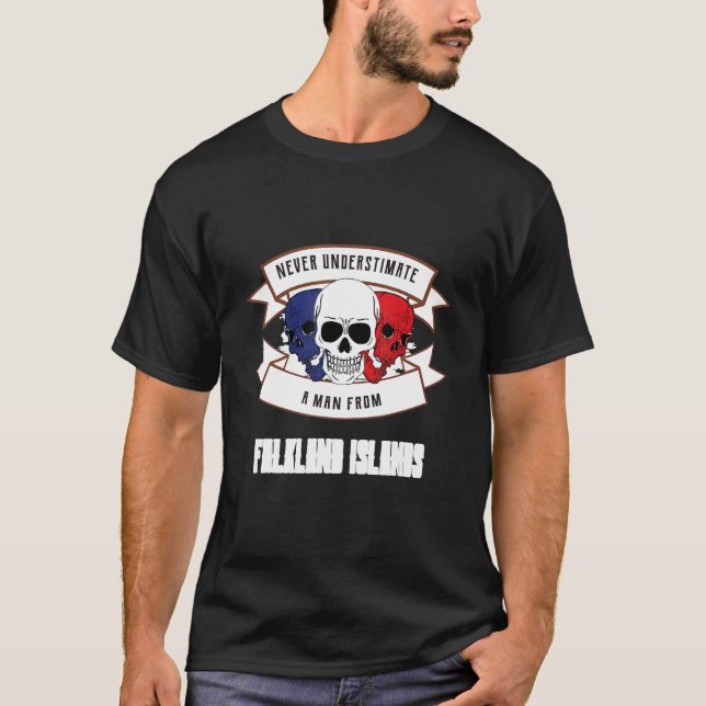 Falklandsöarna underskattar aldrig t shirt (Framsida)