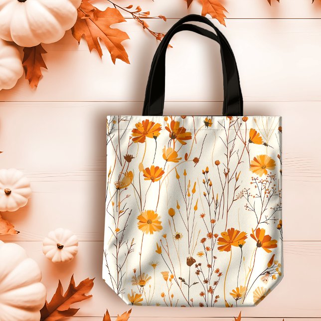 Fall av känslig Orange Wildblommor på Cream Tygkasse (Skapare uppladdad)