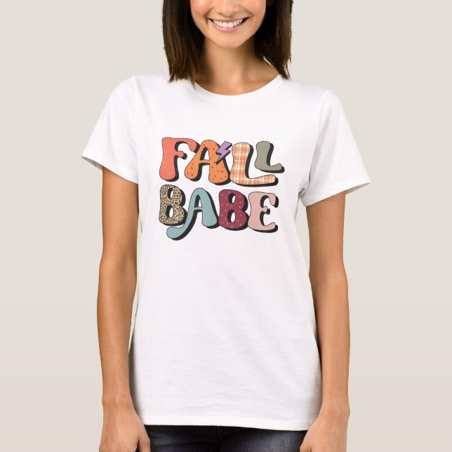 Fall Babe Thanksgiving Fall T-Shirt (Framsida)
