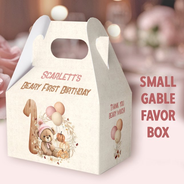 Fall Bear Girl 1:a födelsedagsgabb Presentaskar (Fall Bear Girl Small Gable Favor Boxes - You can choose from 3 sizes of these gable favor boxes)
