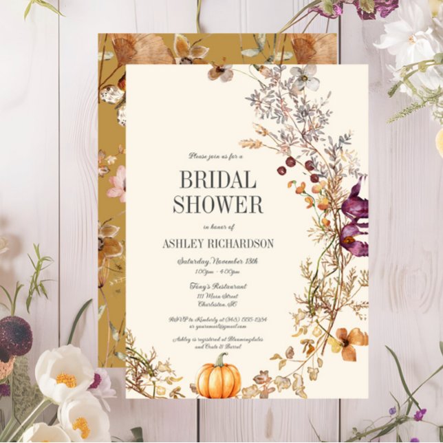 Fall Blommigt Boho Inbjudningskort för möhippan (Fall Floral Pumpkin Bridal Shower Invitation, Ivory, Wildflowers, Purple, Yellow)