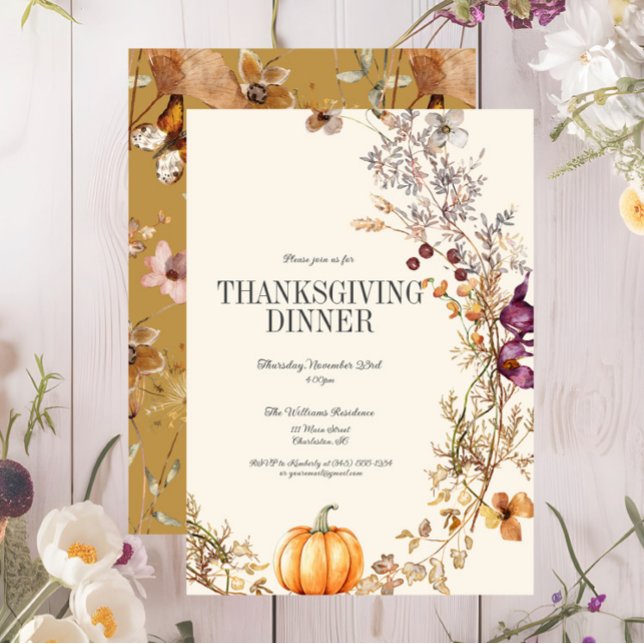 Fall Blommigt Boho Pumpkin Thanksgiving Dinner Inbjudningar (Fall Pumpkin Floral Thanksgiving Dinner Invitation, Wildflowers, Autumn Flowers)