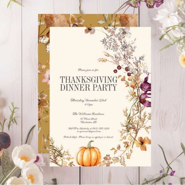 Fall Blommigt Pumpkin Thanksgiving Middag Party Inbjudningar (Fall Floral Pumpkin Thanksgiving Dinner Party Invitation, Wildflowers, Ivory, Purple, Yellow)