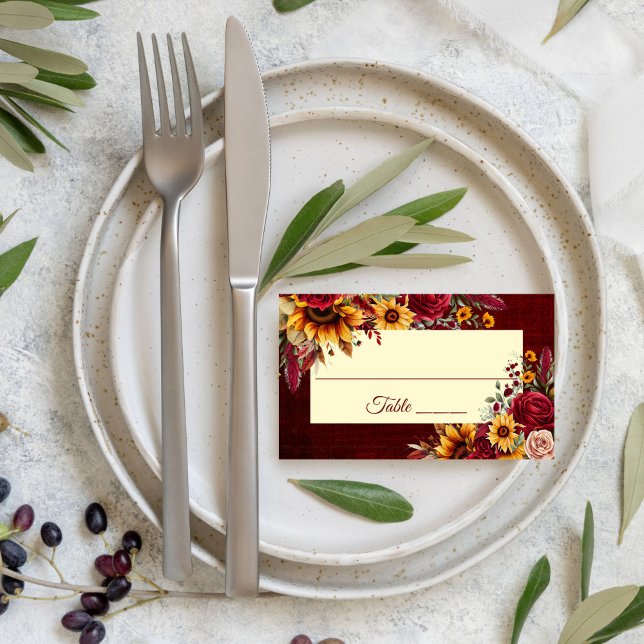 Fall bröllopsburgundy ro gult solblommor placeringskort (Sunflower wedding theme place cards Fall wedding burgundy roses yellow sunflowers place card)