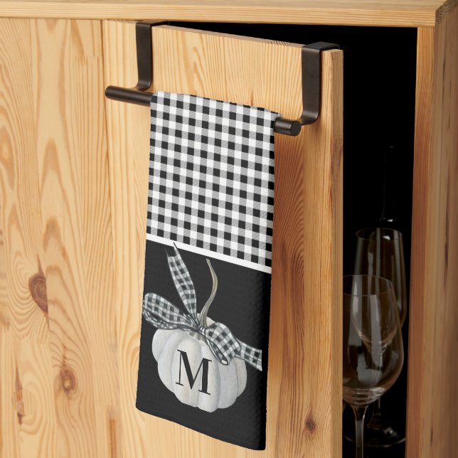 Fall Farmhouse Pumpkin Black White Buffalo Play Kökshandduk (Thirds Fold)