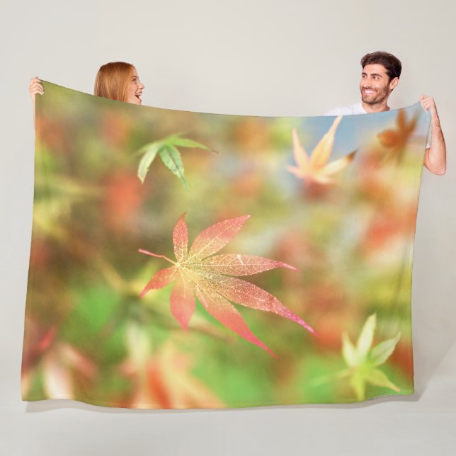 Fall Filigree Fleece Blanket (På plats)