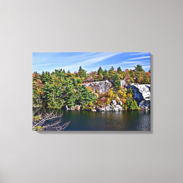 Fall Foliage runt Sjö Minnewaska Canvastryck (Framsida)