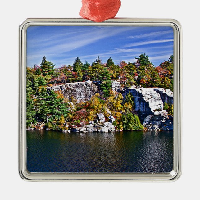 Fall Foliage runt Sjö Minnewaska Julgransprydnad Metall (Framsidan)