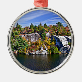 Fall Foliage runt Sjö Minnewaska Julgransprydnad Metall