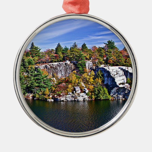 Fall Foliage runt Sjö Minnewaska Julgransprydnad Metall (Framsidan)