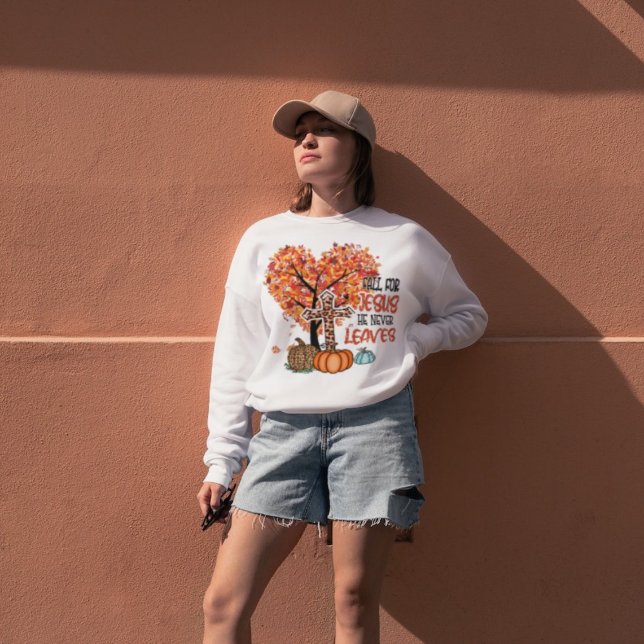 Fall för Jesus, han Lämnar aldrig T Shirt (Skapare uppladdad)