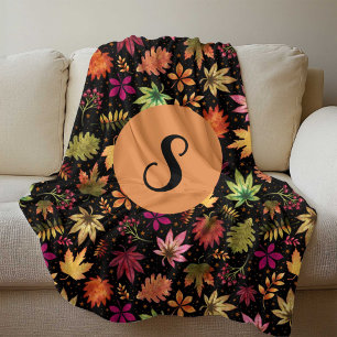Fall Höst löv Mönster på svart med Monogram Fleecefilt