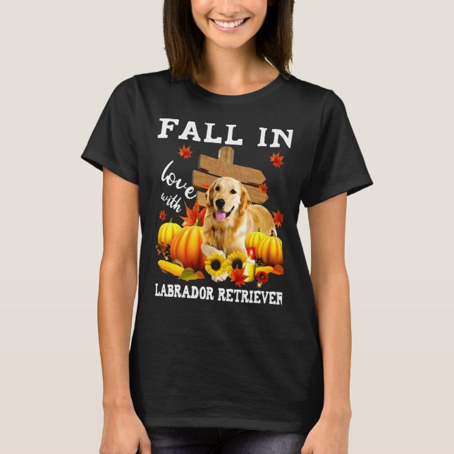 Fall i Kärlek med Labrador Retriever Hund på docka T Shirt (Framsida)