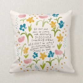 Fall i kärlek med naturen - inspirerande citatteck kudde