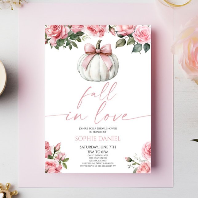 Fall In Love Pink Bow Pumpkin Floral Bridal Shower Inbjudningar (Skapare uppladdad)