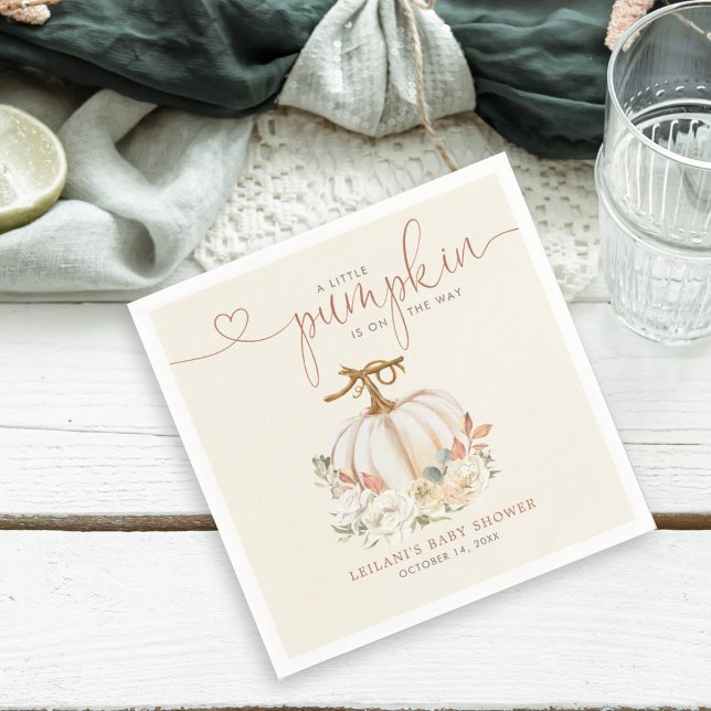 Fall Little Pumpkin Baby Shower Pappersservett (Little pumpkin is on the way autumn themed baby shower napkin is perfect for created a fall feel.)