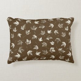 Fall Maple Lämnar på brunt - sömlöst mönster. Prydnadskudde