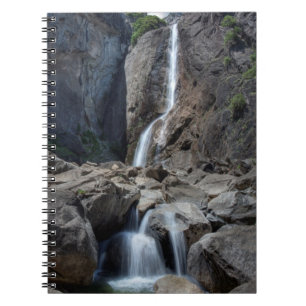 Fäll ned Yosemite Falls Anteckningsbok Med Spiral