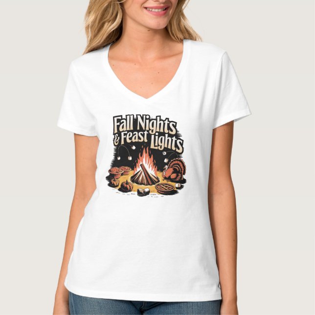 Fall Nights and Feast Lights Thanksgiving Campfire T Shirt (Framsida)