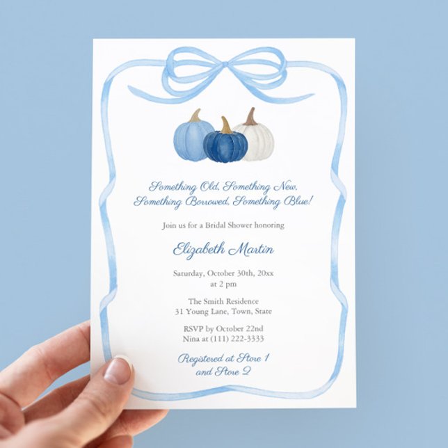 Fall Pumpkin Bow Något Blue Möhippa Inbjudningar (Something Old New Borrowed Blue Pumpkins Bridal Shower Party Invitation With Coquette Bow)