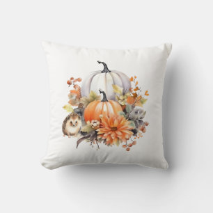 Fall Pumpkin Farmhouse med Mysigt Hedgehog Kudde