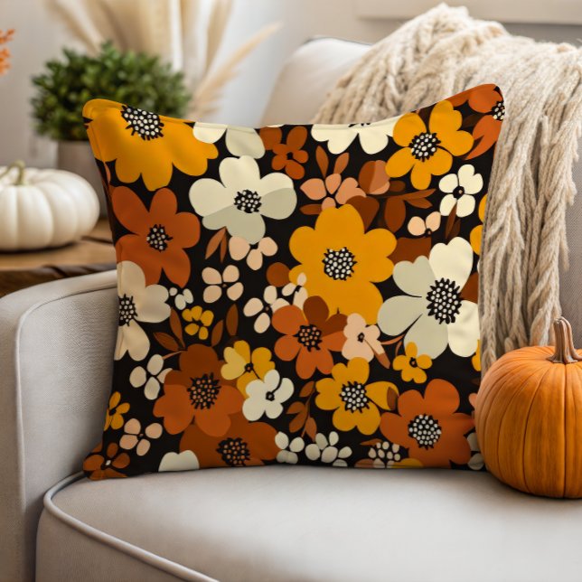Fall Retro-Blommigt Kudde (Skapare uppladdad)