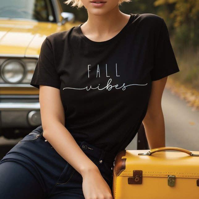 Fall Vibes-Trendiget minimalistisk T Shirt (Skapare uppladdad)