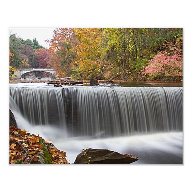 Fall Waterfall i Vanderbyggda Fototryck (Framsidan)