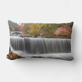 Fall Waterfall i Vanderbyggda Lumbarkudde