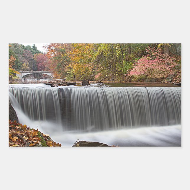 Fall Waterfall i Vanderbyggda Rektangulärt Klistermärke (Framsida)