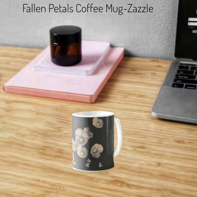 Fallande Petals Kaffemugg (Skapare uppladdad)