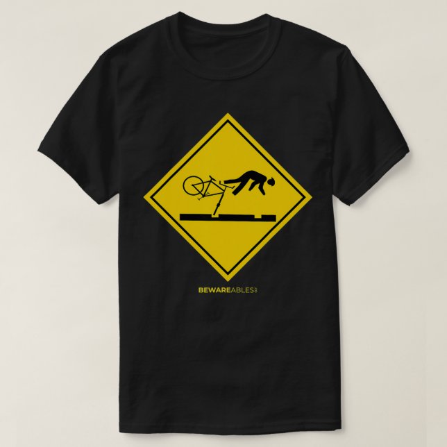 Falling bicyclists ahead caution sign funny cyclin t shirt (Design framsida)