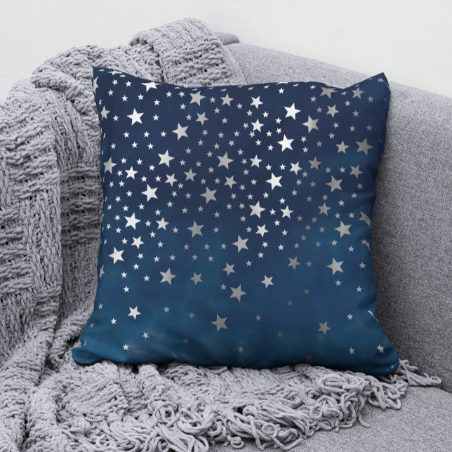 Falling Silver Stars Celestial Kudde (Skapare uppladdad)