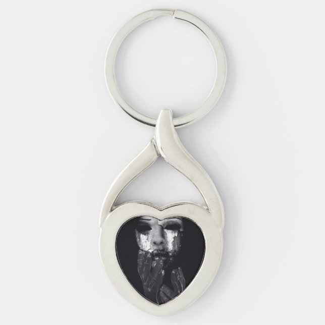 Falln min mask twisted heart silverfärgad nyckelring (Framsidan)