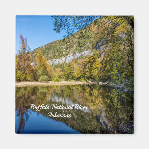 Fallreflektioner vid Buffalos nationella flod Magn Magnet