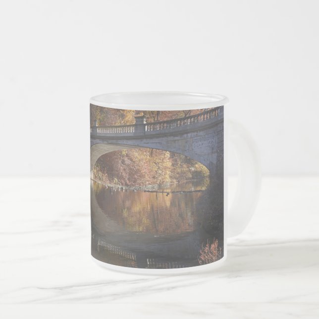 Fallreflektioner vid Vanderbilt Gods Frostad Glasmugg (Framsida höger)