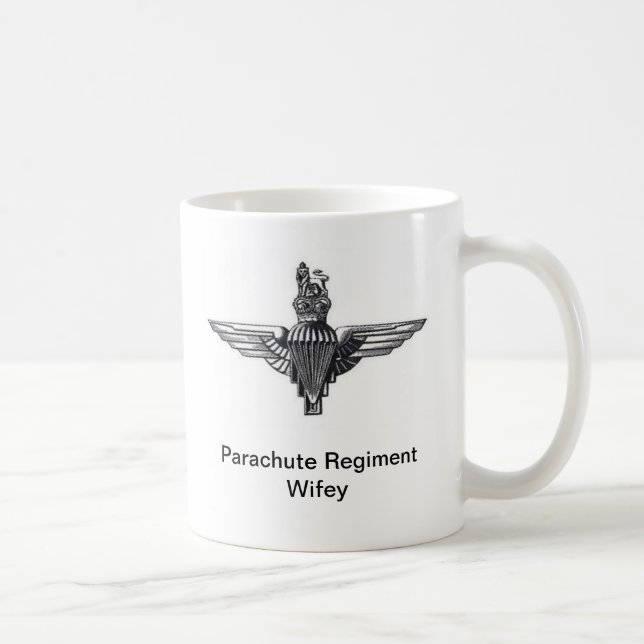 FallskärmRegimentWifey mugg (Höger)