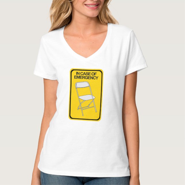 Fallstol i fodral i Akutet T Shirt (Framsida)