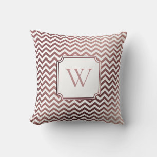 Fals guldrosfolie och vit chevron med monogram kudde